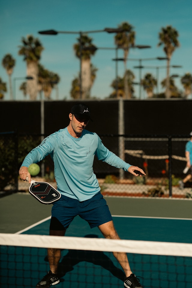 guy playing paddleball